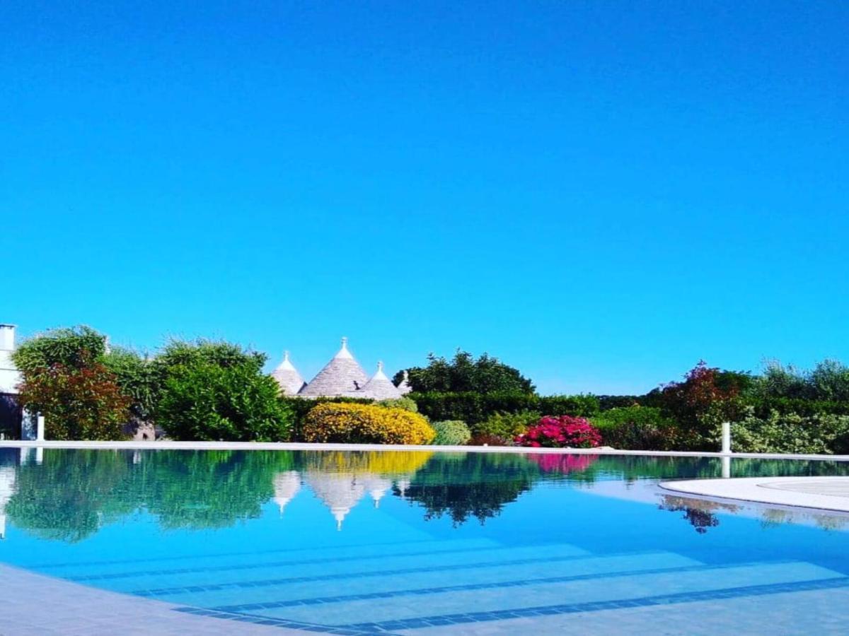 Trulli Isago Bed & Breakfast Локоротондо Екстериор снимка