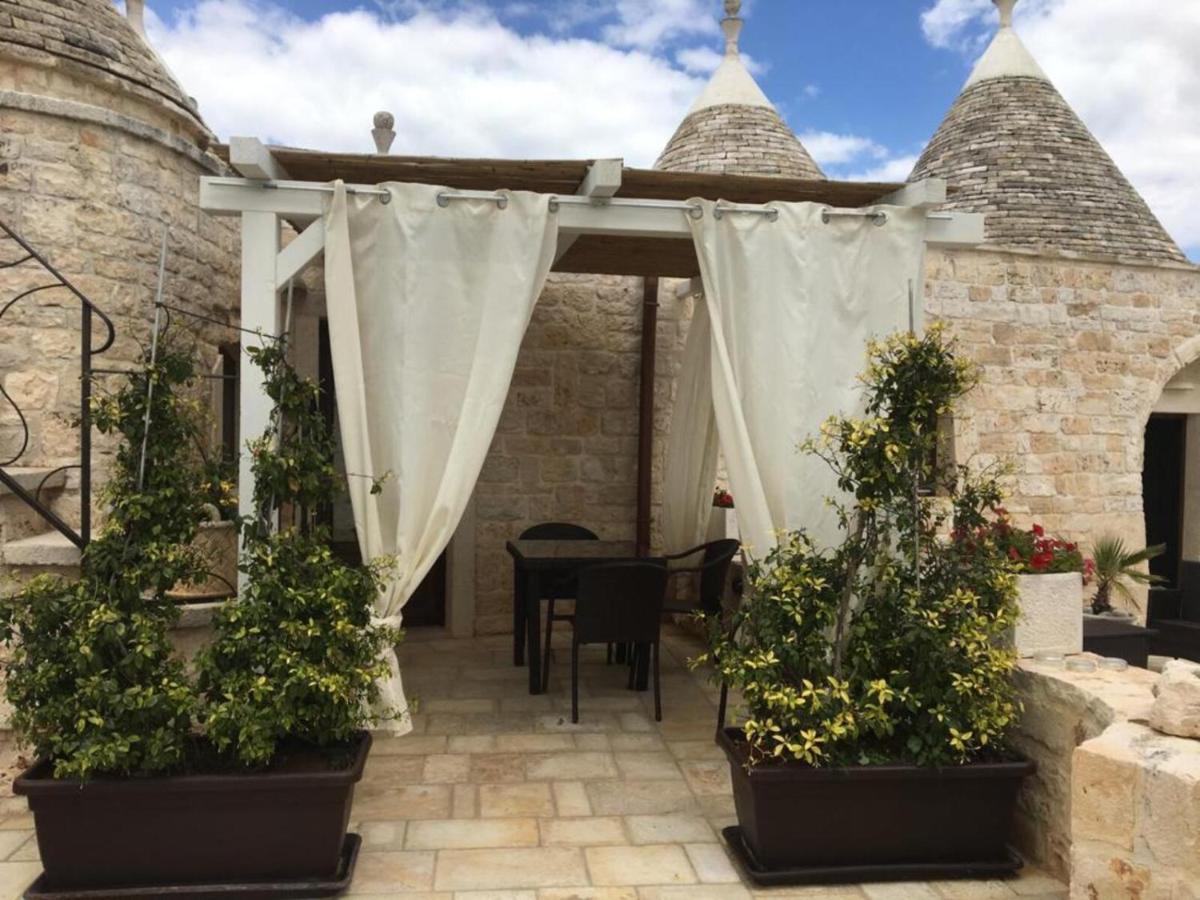 Trulli Isago Bed & Breakfast Локоротондо Екстериор снимка
