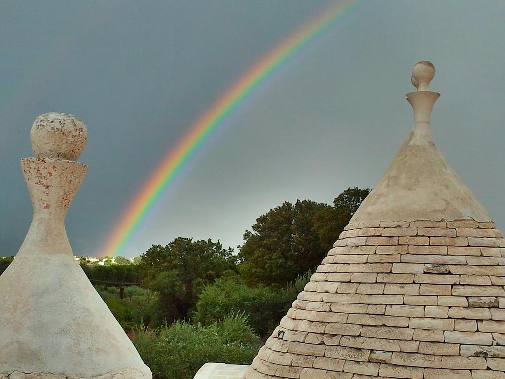 Trulli Isago Bed & Breakfast Локоротондо Екстериор снимка
