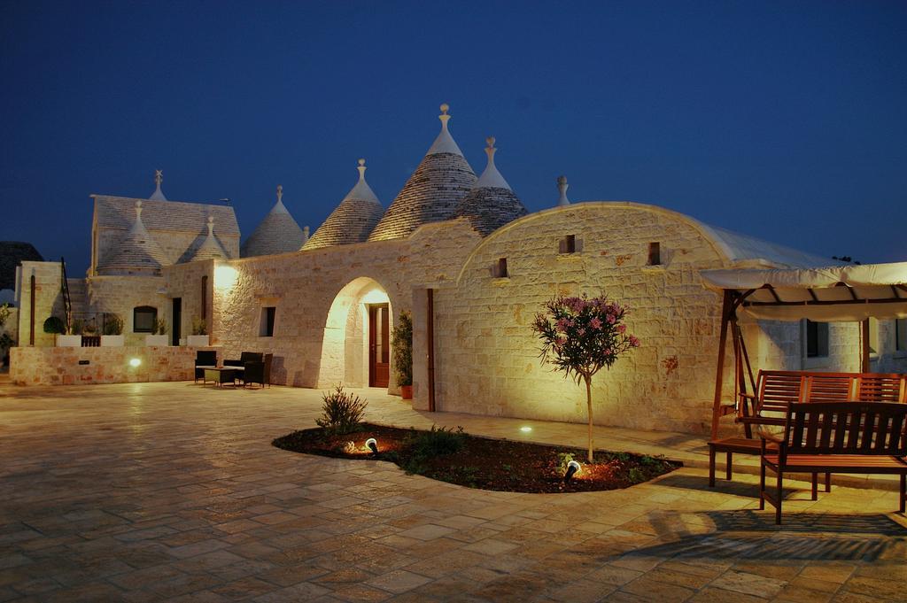 Trulli Isago Bed & Breakfast Локоротондо Екстериор снимка
